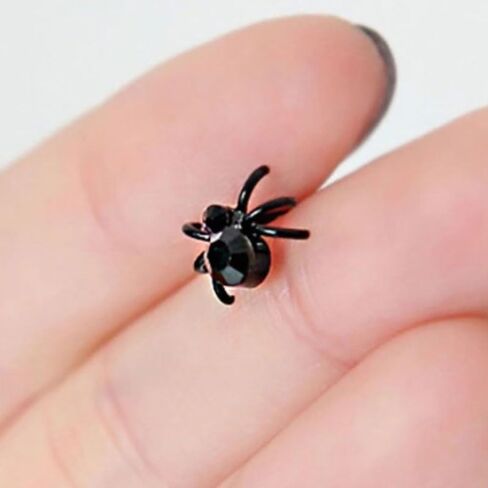 Tiny Spider Stud Earrings for Women Men Girls Punk Black Spider Earrings Horror Spider Studs Earrings Scary Funny Halloween Costumes Jewelry in Kuwait