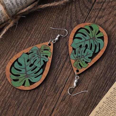Green Enamel Tropical Palm Tree Fresh Monstera Leaf Earrings Dangle Earrings in Saudi Arabia