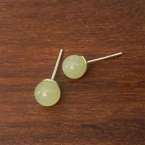 Jade Stud Earrings for Women Girls Handmade 18k Gold Post Earrings for Sensitive Ears Crystal Stud Earrings, 8mm Green Jade Earrings, Handmade Good Luck Stud Earrings Jewelry Gifts (8mm, Light Green) in Saudi Arabia