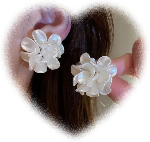 Boho Pearl Flower Earrings for Girls White Flower Stud Earrings 3D Flower Earrings Flower Wedding Earrings Jewelry for Women Gifts in Saudi Arabia