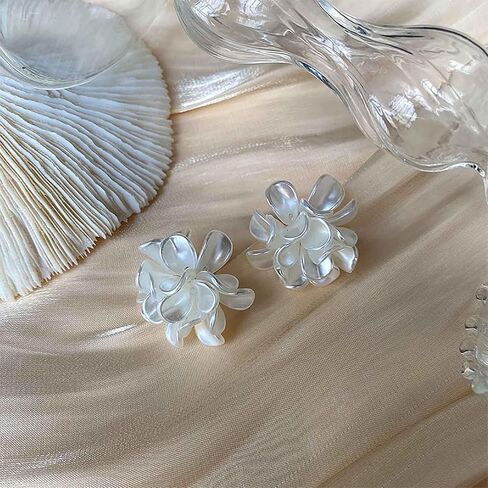 Boho Pearl Flower Earrings for Girls White Flower Stud Earrings 3D Flower Earrings Flower Wedding Earrings Jewelry for Women Gifts in Saudi Arabia