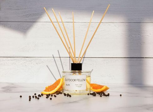 Rosa Moschata (Musk Rose) Reed Diffuser Set - Bergamot, Rose and Sandalwood Scented Reed Diffuser for Home, Home Freshener Diffuser with Sticks, Long Lasting Fragrance, 4 fl.oz. in Saudi Arabia