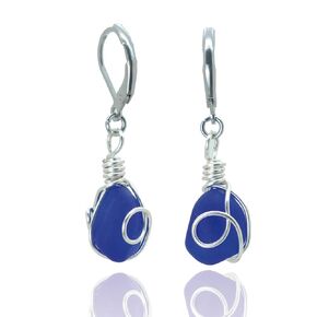 أقراط متدلية مصنوعة يدويًا من الفضة الإسترليني المصنوعة من الزجاج البحري (زهرة الذرة الزرقاء)، أقراط الشاطئ، هدية الصيف، مجوهرات المحيط إلهام in Kuwait