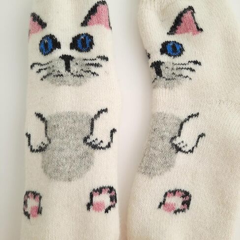 Wool Socks for Women/Warm Thick Socks with a Cat Print/Size M (7-9 US) in Saudi Arabia