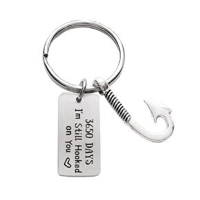10 Years Wedding Anniversary gift 10 years and I'm still hooked on you keychain Gift for Husband Boyfriend Wife Girlfriend