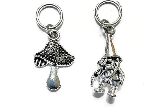 مجموعة أقلام تحديد غرز الحياكة الرائعة من Woodland Garden Gnome مع حقيبة تخزين | مصنوع يدويًا بواسطة تصميمات جميلة دافئة | علامات سحرية على شكل حلقة معدنية لطيفة وإكسسوارات متماسكة ممتعة هدية مضادة لعيد الميلاد in Kuwait