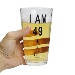 49+1 Middle Finger Funny 50th Birthday Gifts for Men and Women Beer Glass– Funny 50 Year Old Presents - Party Decorations Supplies Glasses - Craft Beers Gift Ideas for Dad Grandpa Husband Papa