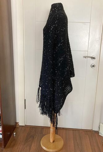 Rectangle Wool, Acrylic, Black Fringe, Tassel Shawl Scarf with Silvery in Saudi Arabia
