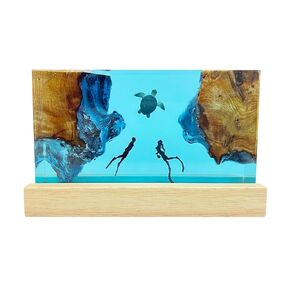 Simulated Ocean Landscape Turtle Diver Atmosphere Small Night Light Resin Solid Wood Handmade Art Home Decoration Art Decor Deep Sea DIY Small Table Lamp Birthday Gift Festival Gift