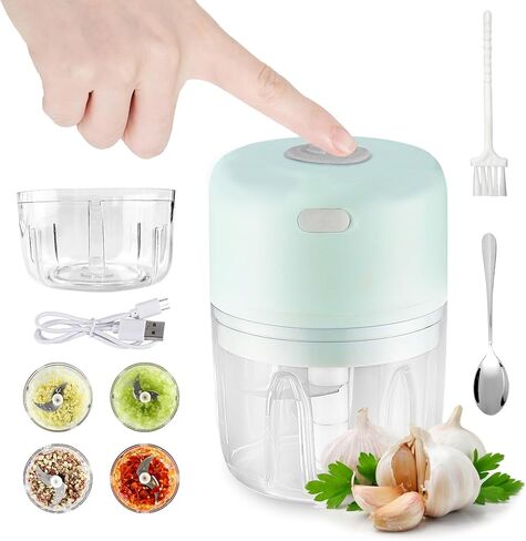 Electric Mini Garlic Chopper, Portable Veggie Chopper, 100＋250ML USB Portable Onion Chopper Electric For Ginger, Chili, Fruit, Meat (White) in Saudi Arabia