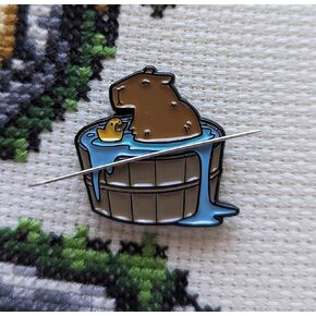 Capybara Magnetic Needle Minder