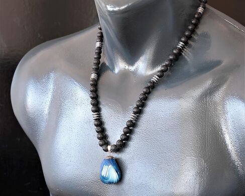 ElisaJewelryArt - Natural Blue Agate Crystal Pendant Black Lava Stone Beaded Necklace Genuine Gemstone Truth Stone Clasp Closure Necklace Unisex Necklace (22, Blue Agate) in Saudi Arabia