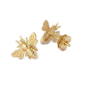 Bee earring. Gold colored bee studs. Women’s jewelry. Elegant studs. Women’s gift idea. Girls earrings. Girls gift. Birthday ideas.