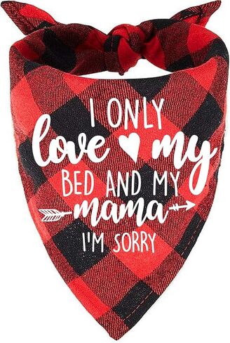 Family Kitchen مضحك لطيف أحمر منقوش كلب قطة باندانا وشاح، أنا فقط أحب سريري وماما جرو الكلب وشاح المرايل الملحقات هدية عيد ميلاد الحيوانات الأليفة in Kuwait