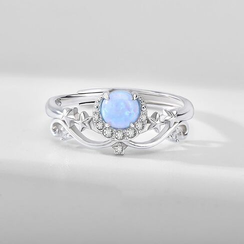 كارول اند الين خاتم من الفضة الاسترليني عيار 925 مزين بحجر الزركونيا المكعب الازرق بتصميم رفيع ومبتكر من المعدن الثمين والزركونيا المكعب, معدن, مكعب زركونيا in Kuwait