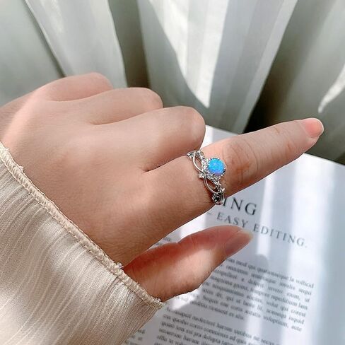 كارول اند الين خاتم من الفضة الاسترليني عيار 925 مزين بحجر الزركونيا المكعب الازرق بتصميم رفيع ومبتكر من المعدن الثمين والزركونيا المكعب, معدن, مكعب زركونيا in Kuwait