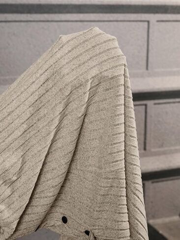 تنورة نسائية طويلة مضلعة بحاشية مقسمة من WDIRARA، تنورة بخصر عالٍ وأزرار أمامية in Saudi Arabia
