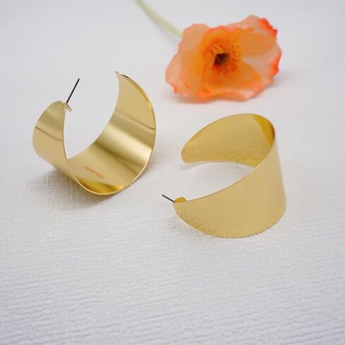 Geometric Chunky Hoop Earrings Large Vintage Statement Hypoallergenic Gold Plated Boho Earrings Jewelry for Girls Women Wedding Gifts in Saudi Arabia