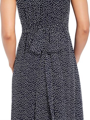 Adrianna Papell Women's 10 in Saudi Arabia