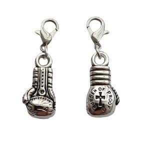 2pcs Cute 3D Boxing Gloves Clip on Charm, Sport Jewelry Making Supplies for DIY Bracelet Necklace Man Woman Boxers Pendant