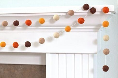 Fall Decor Garland- Browns & Oranges- 6 ft string with 24 adjustable balls, measuring 1" each - Handmade Wool Felt Ball Garland- Autumn Shelf Banner, Thanksgiving Home Decor, Halloween Mantle in Kuwait