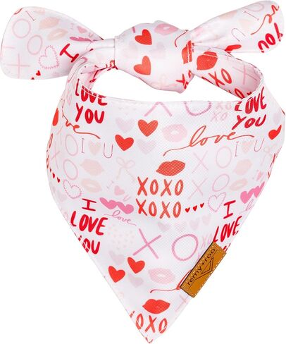 مناديل ريمي + رو لعيد الحب للكلاب - عبوتان | مجموعة اكس او اكس او | نسيج متين ممتاز | براءة اختراع الشكل | مقاس قابل للتعديل | مقاسات متعددة متوفرة (X-Large) in Kuwait