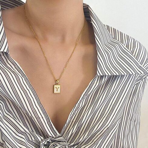 قلادة BG&WLing الأولية للنساء، قلادة بحروف من الفولاذ المقاوم للصدأ مطلية بالذهب عيار 18 قيراط قلادة اسم شخصي للفتيات هدية مجوهرات مخصصة للأم والصديقة والزوجة in Kuwait