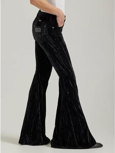 Wrangler Women's Retro Black Velvet Trumpet Flare Jeans Black 28x36 in Saudi Arabia