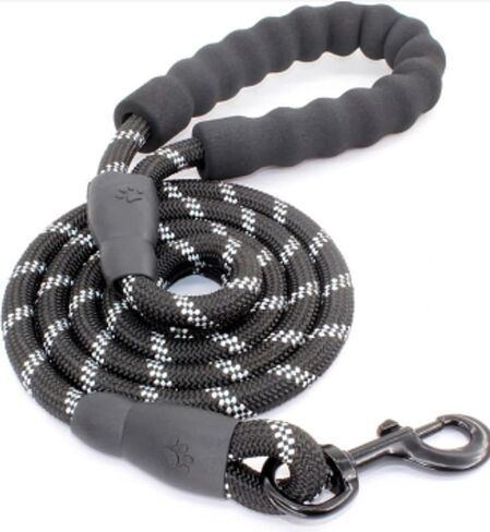 مقود Dark Timber Xtreme BLACK بطول 5 أقدام مبطن ومبطن مقاوم للعفن مع خياطة شديدة التحمل مصنوعة من مواد عاكسة ومشبك مطور. الكلاب الصغيرة والمتوسطة والكبيرة (5-120 رطلاً) in Saudi Arabia