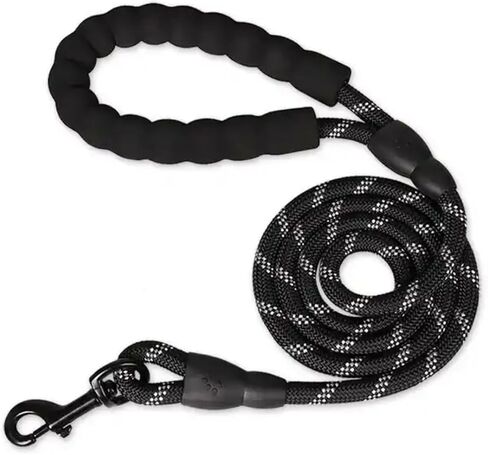مقود Dark Timber Xtreme BLACK بطول 5 أقدام مبطن ومبطن مقاوم للعفن مع خياطة شديدة التحمل مصنوعة من مواد عاكسة ومشبك مطور. الكلاب الصغيرة والمتوسطة والكبيرة (5-120 رطلاً) in Saudi Arabia
