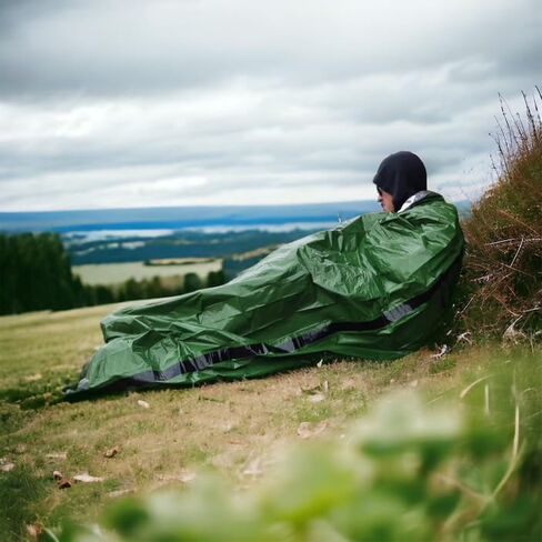 Ready Bivy. The Ultimate Survival Essential for go Bag or Emergency Backpack. Navy Seal Mylar Single use Emergency Blanket and Sleeping Bag by Clint Emerson. in Saudi Arabia