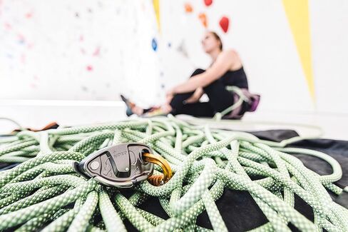 Petzl MAMBO Rope - 10.1 mm Diameter Single Dynamic Rope With Good Grip for Gym or Rock Climbing in Saudi Arabia