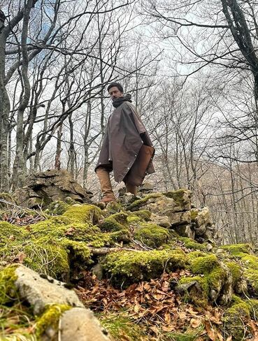 Bushcraft اسبانيا Oilskin Poncho مأوى، Bushcraft Poncho Tarp، متعددة الاستخدامات للماء غطاء المطر خيمة للمخيمين in Kuwait