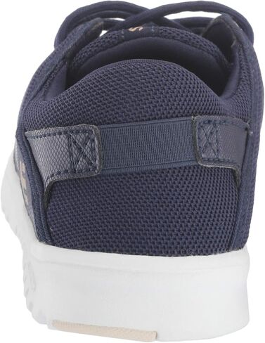 Etnies Womens Scout Sneaker in Kuwait