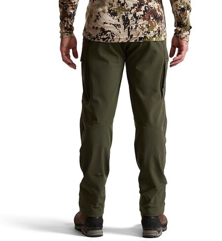 بنطلون اعتراض للرجال من سيتكا جير in Kuwait