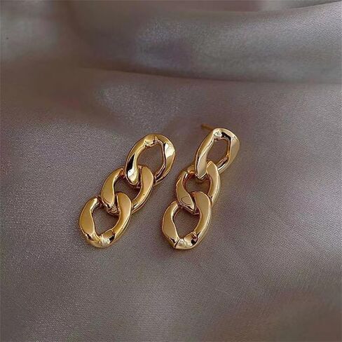 Chain Link Earrings for Women Girls Simple Gold Silver Plated Chunky Cool Twisted Oval Geometry Symmetrical Paperclip Link Dainty Hypoallergenic Dangle Drop Earrings for Her Daily Party Trendy Jewelry Gifts in Saudi Arabia