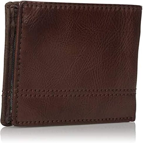 Columbia Men's Leather Traveler Wallet in Kuwait