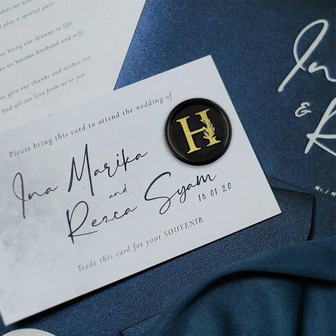 25Pcs Wax Seal Stickers Handmade Vintage Botanical Leaves Adhesive Letter Wax Stickers for Wedding Party Invitations, Envelope, Gift Wrap, Christmas(Initial Q, Gold) in Saudi Arabia