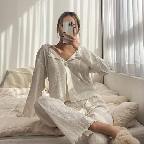 طقم بيجامات مكون من 3 قطع من السترة الداخلية وسروال داخلي ناعم للصالة ملابس نوم مدمجة حمالة صدر مبطنة للنساء والفتيات in Kuwait