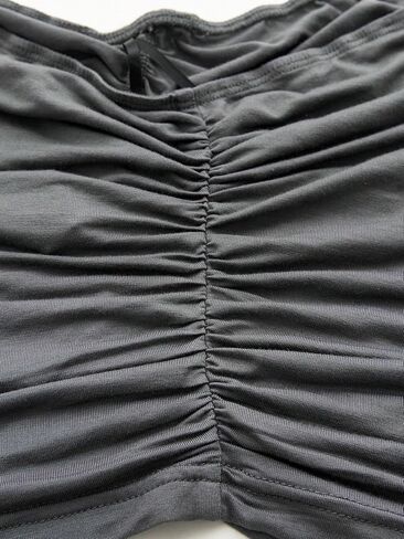 Verdusa Women's Y2K Sleeveless Ruched Tube Crop Bandeau Top with Scarf in Saudi Arabia