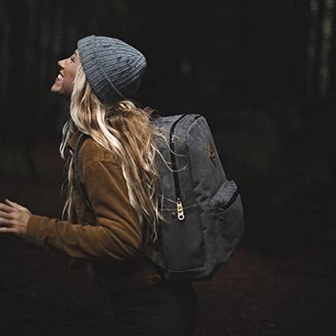 حقيبة ظهر صغيرة مقاومة للرائحة من ريفيلري وقابلة للقفل ومقاومة للماء مع نظام فلتر كربون - 7.4 لتر (رمادي) in Kuwait