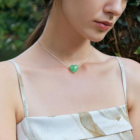 Jade Heart Necklaces for Women Healing Crystals Dainty Heart Gemstone 18k Gold Pendant Necklace Anniversary Birthday Valentines Jewelry Gift for Teen Girls in Kuwait