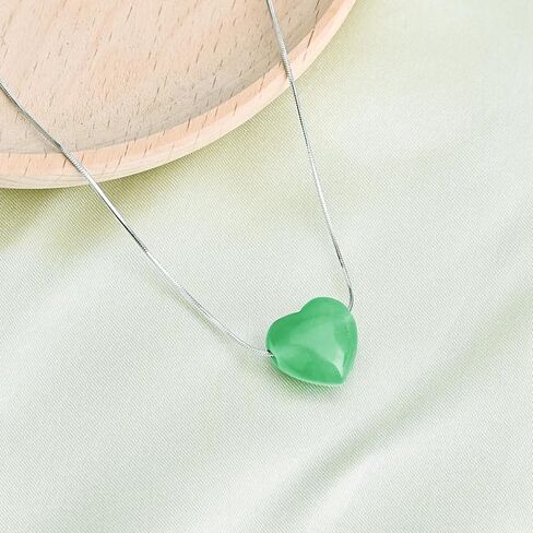 Jade Heart Necklaces for Women Healing Crystals Dainty Heart Gemstone 18k Gold Pendant Necklace Anniversary Birthday Valentines Jewelry Gift for Teen Girls in Kuwait