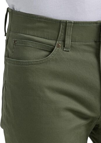 Lee Men's Legendary Relaxed Straight Jean in Saudi Arabia