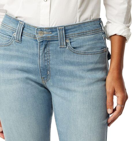 Signature by Levi Strauss & Co. بنطلون جينز نسائي من Gold Label (قياسي وبلاس) in Kuwait