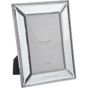 قاعدة مفاتيح من كيت سبيد مقاس 5 انش × 7 انش، 1.7 باوند، معدني in Kuwait