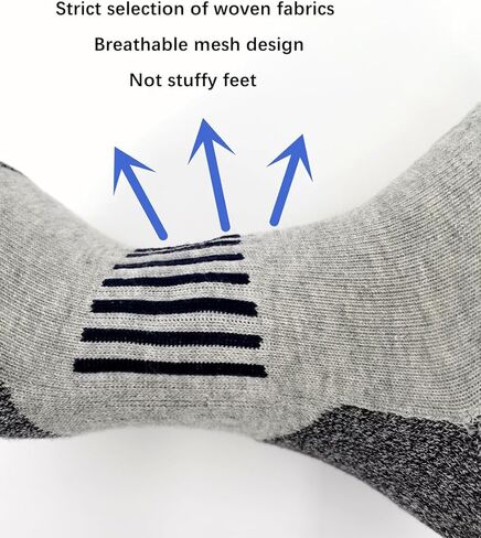 derllyleny Men's 4 Pack crew Socks for Hiking Running in Saudi Arabia