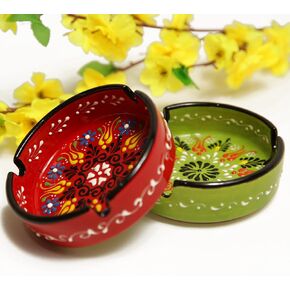 Set of 4 Ashtrays Cute Hand-Paint Ceramic Cigarette, Colored Ashtrays Gloss for Indoor, Outdoor, Patio, Home, Office Smoking, Handwork Ashtray (4 Pcs)