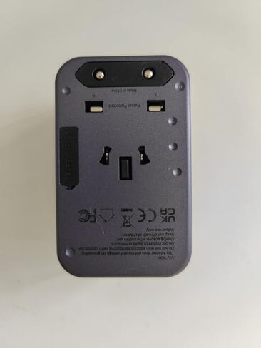 محول السفر العالمي، محول القابس الدولي VINTAR 75W GaN مع 3 USB-C PD و2 USB-A QC، أساسيات السفر الكل في واحد للمملكة المتحدة/الاتحاد الأوروبي/الولايات المتحدة الأمريكية/أستراليا، محول طاقة عالمي لأجهزة الكمبيوتر المحمولة والأجهزة اللوحية والهواتف in Kuwait