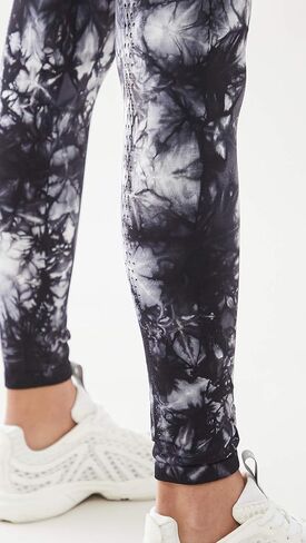سراويل FP Movement من Free People النسائية Good Karma Tie Dye، مجموعة سوداء، مقاس M-L in Saudi Arabia